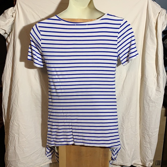 2 for $10 EUC Raisevern tunic size L, white with blue stripes - Picture 3 of 4